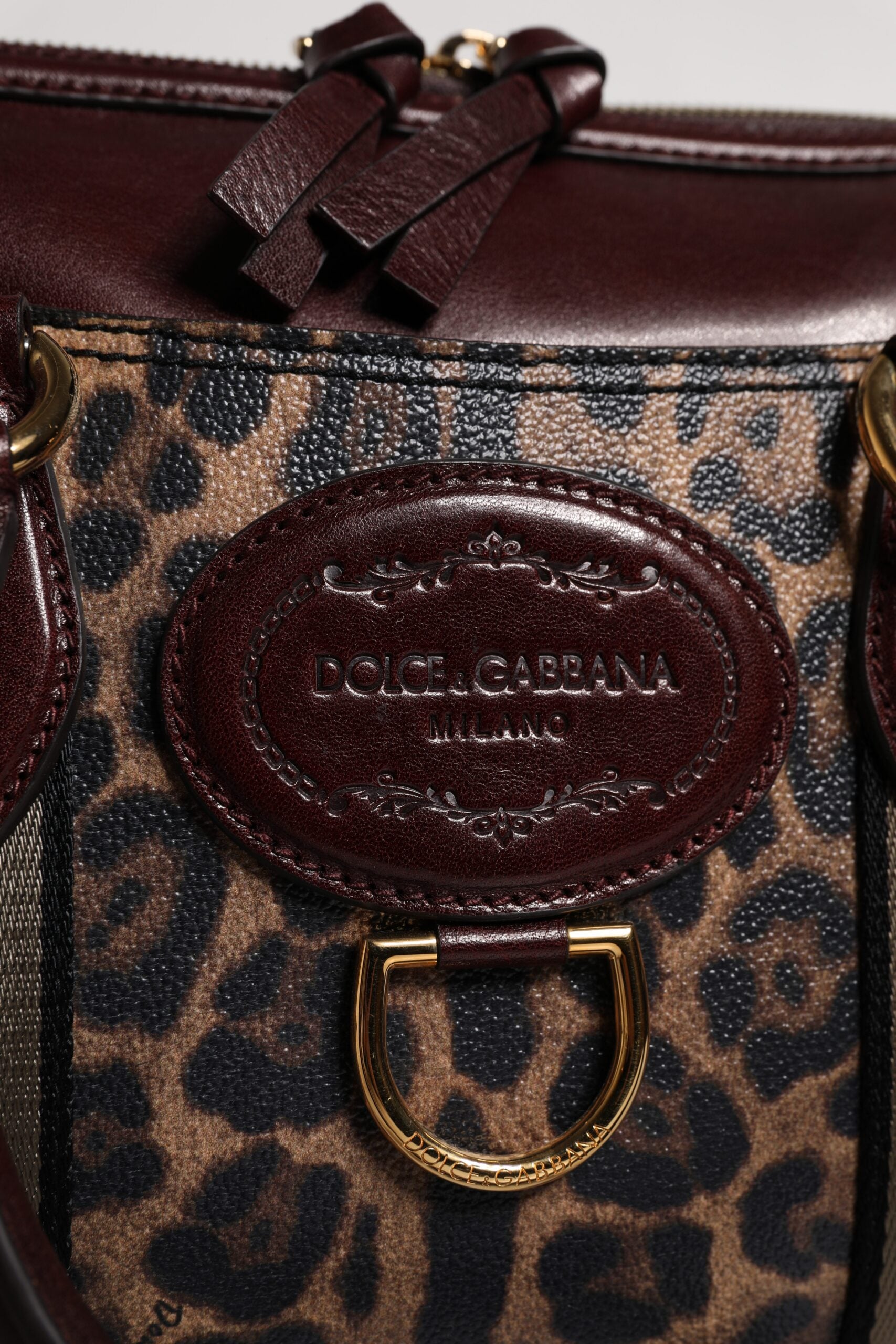 Dolce & Gabbana Kahverengi Leopar Deri Omuz Askılı Spor Çantası